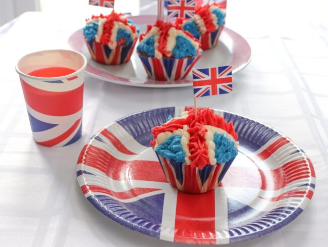 Platinum,Jubilee,Cupcakes,In,The,Design,Of,The,Union,Jack.